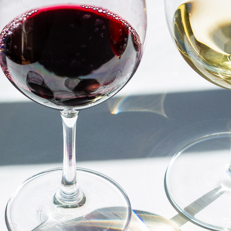 BODEGAS ZAPATA COMO DISTINGUIR VINO JOVEN DE ENVEJECIDO